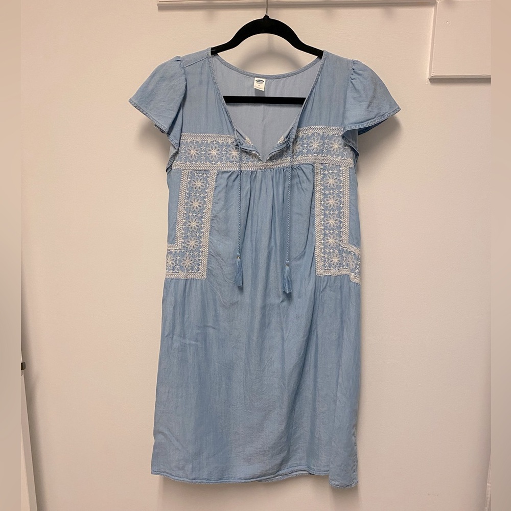 Old Navy embroidered chambray dress